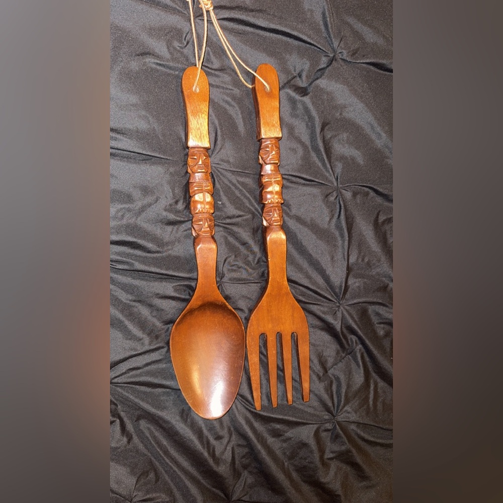 Large 1960’s Vintage
Wood Carved Tiki Fork and
Spoon